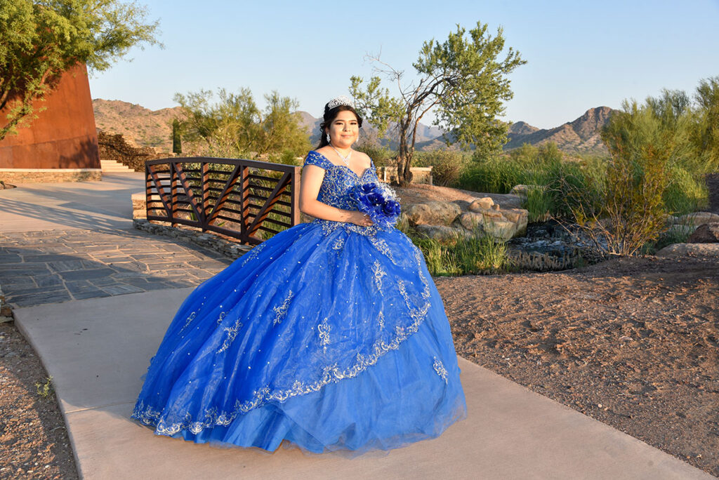 quinceañera photo and video blue dress