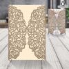Invitacion diseño con mariposas con corte laser de flores