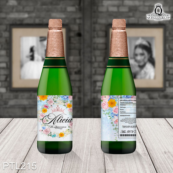 PTL215@ ¡Celebra a lo grande tu quinceañera con nuestras
invitaciones de 15 años Princesa Aurora y Corona en colores Azul Celeste y Rubor Rosa! Con un
diseño elegante y majestuoso, estas invitaciones aseguran que tu evento sea mágico e inolvidable.
Solo de Quinceañera VIP en InvitacionesModernas.com